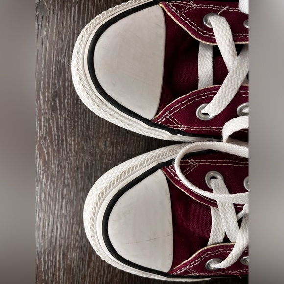 Maroon High top Converses - Slightly Used - Picture 3 of 7